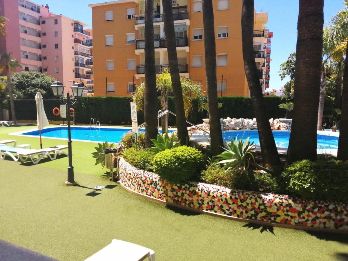 APARTAMENTO TURISTICO MEDITERRANEO REAL FUENGIROLA particular Exterior foto